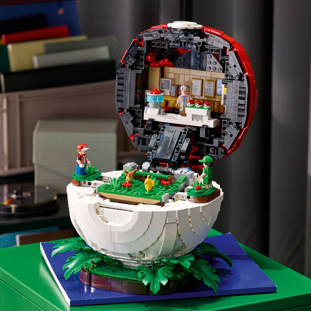 LEGO 72154 POKEMON TRAINER POKE BALL