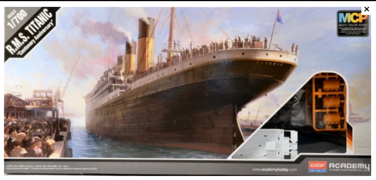 Academy 1:700 Rms Titanic Anniversary