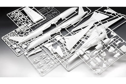 REVELL 1:144 GIFT SET LUFTHNSA 100YRS