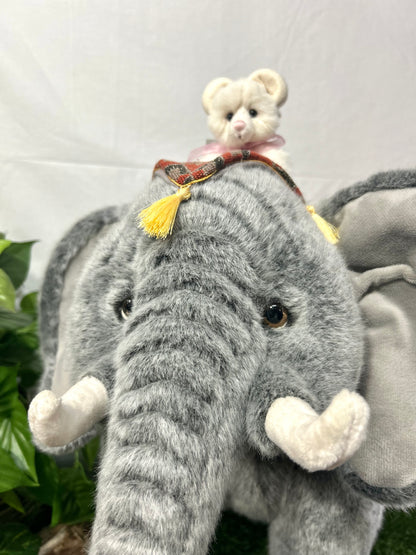 CHARLIE BEARS PICCADILLY & CIRCUS