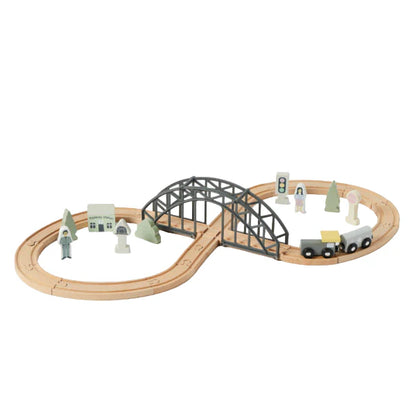 PILBEAM WOODEN TRAIN SET 28PCS