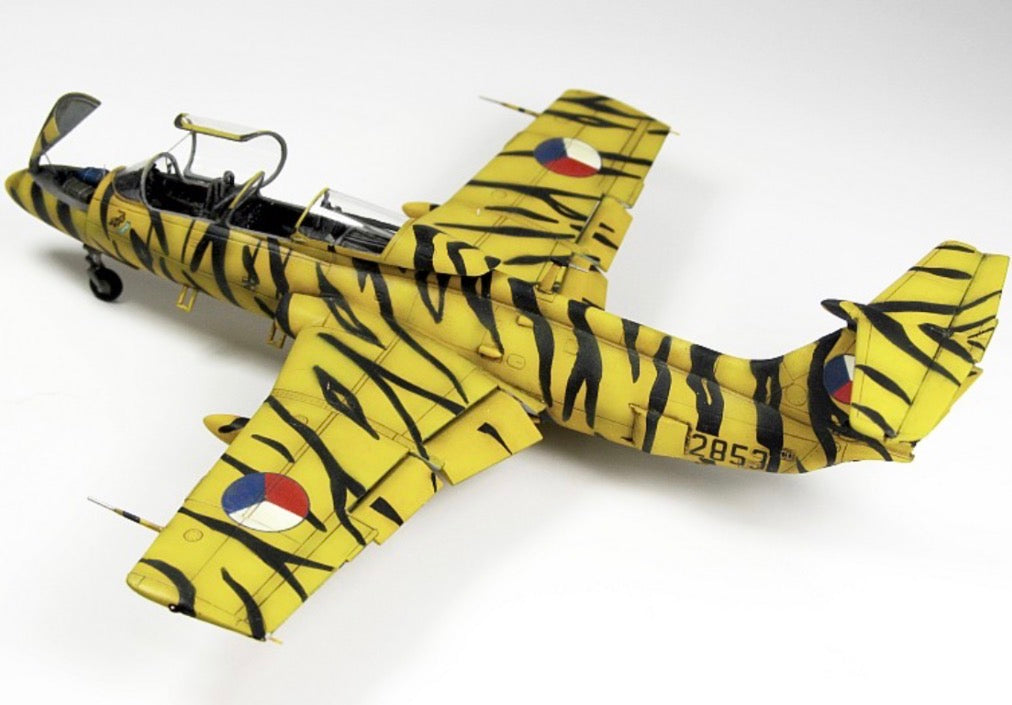 EDUARD 1:72 L-29 DELFIN