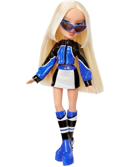 BRATZ SCORCHIN DOLL CLOE