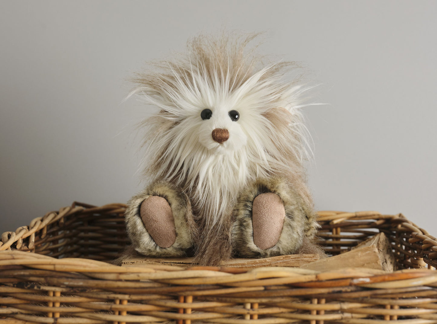 2026 CHARLIE BEAR COBWEB MAKER