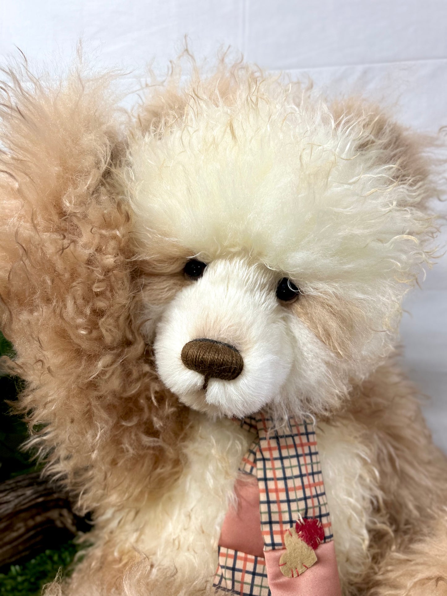 2025 CHARLIE BEARS KATHERINE