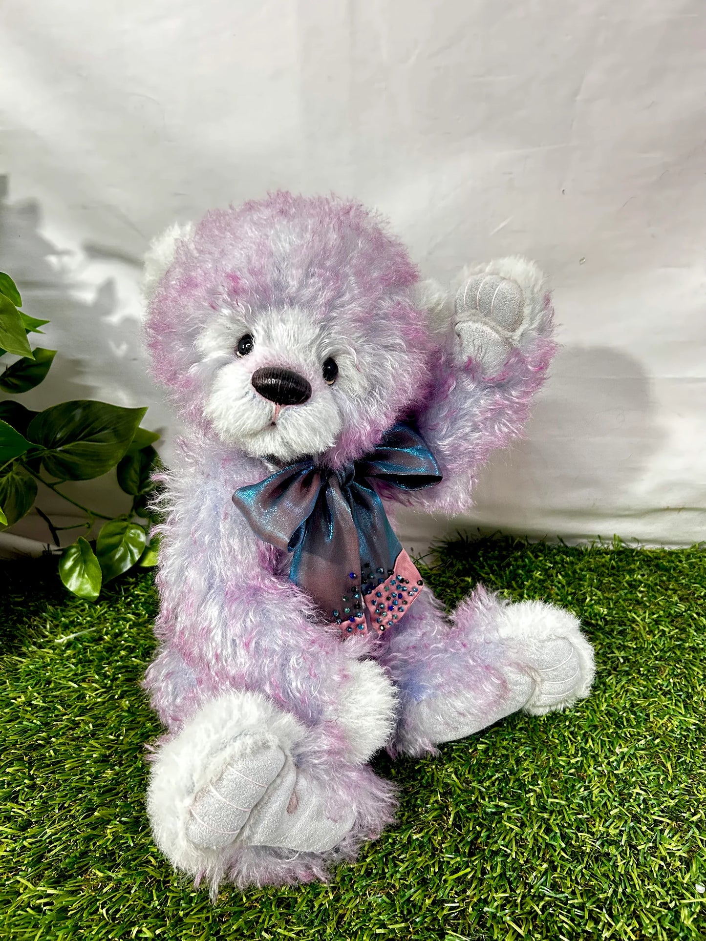 CB PAW STORE EXCLUSIVE ISABELLE JULIET