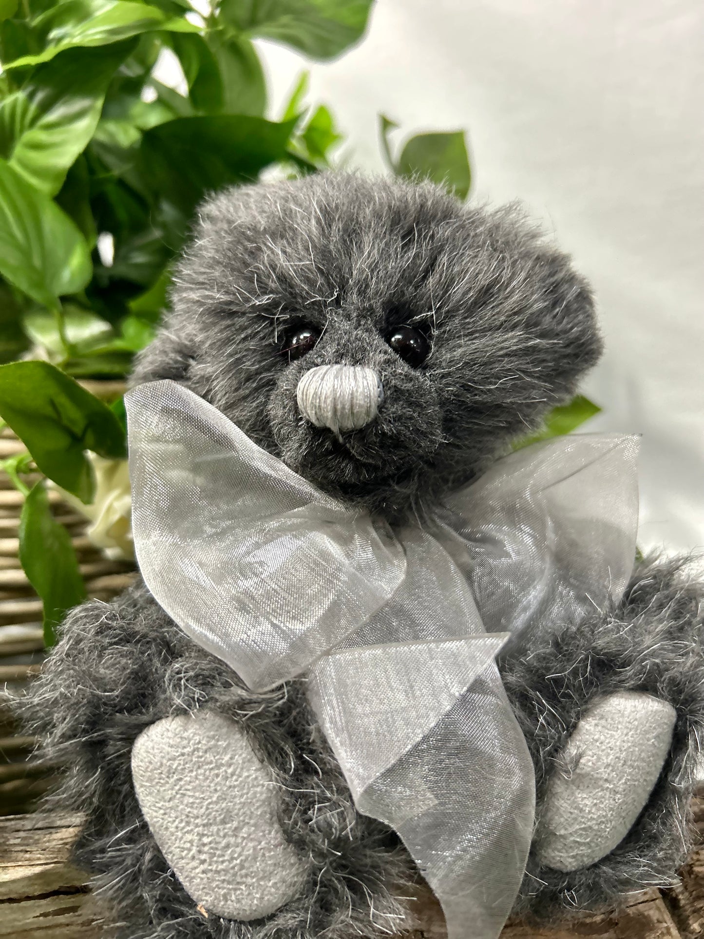 2025 CHARLIE BEARS MR FOGG