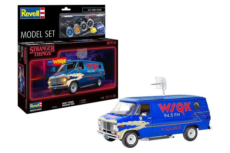 REVELL 1/25 SQUAWK VAN MODEL SET