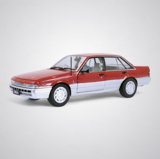 D/C 1:24 VL CALAIS HOLDEN RED/SILVER