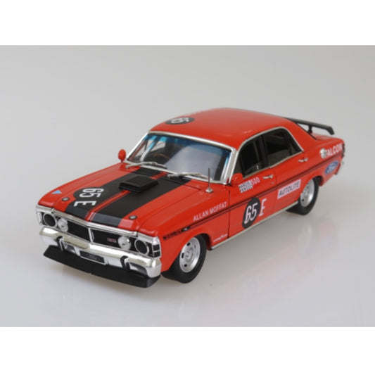 D/C 1:24 #65E XY FORD GTHO MOFFAT 1971 W