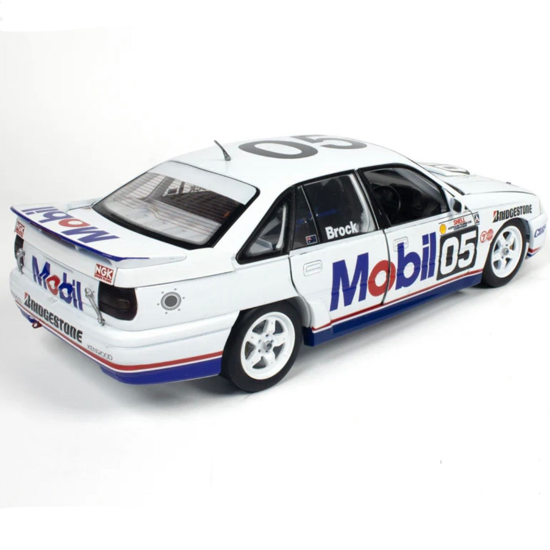 1:18 HOLDEN VN 1992 ATCC PETER BROCK