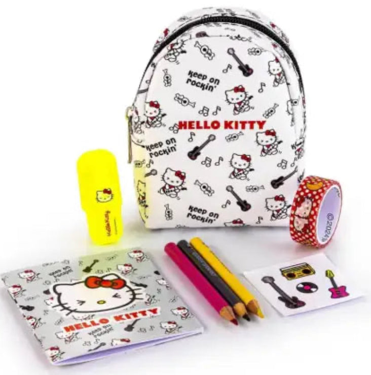 HELLO KITTY LITTLE BAG W SURPRISES AST