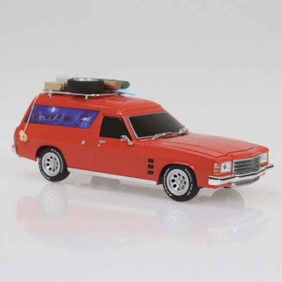 DDA 1:24 MAX'S HOLDEN HJ PANELVAN LIGHTS