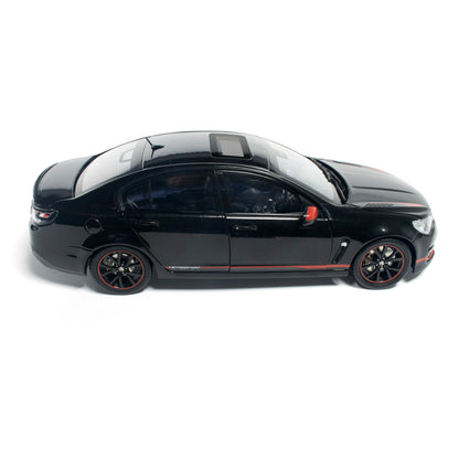 1:18 HOLDEN VFII COMM MOTORSPORT EDITION
