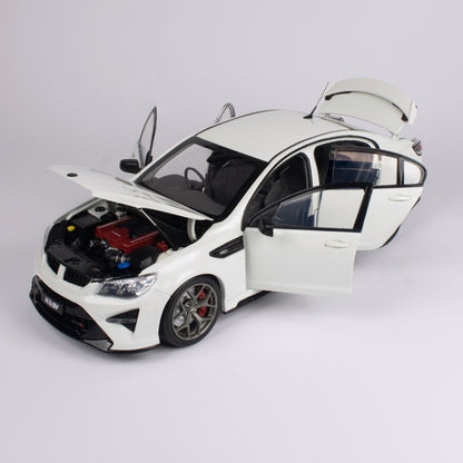 1:18 HSV GEN F2 GTSR 2017 HERON WHITE