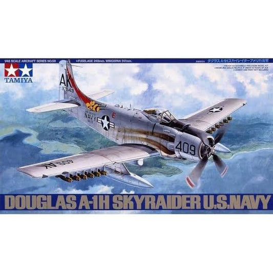 TAMIYA 1/48 SKYRAIDER US NAVY