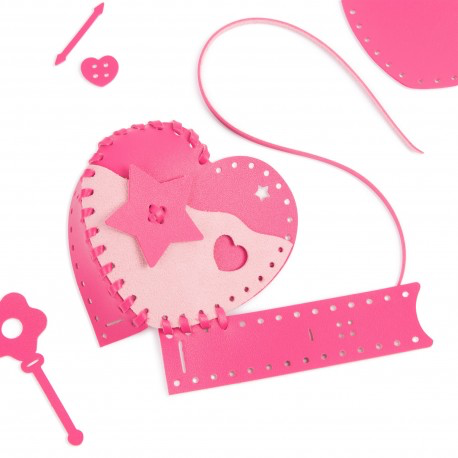 COOL MAKER PINKY HEART PURSE KIT