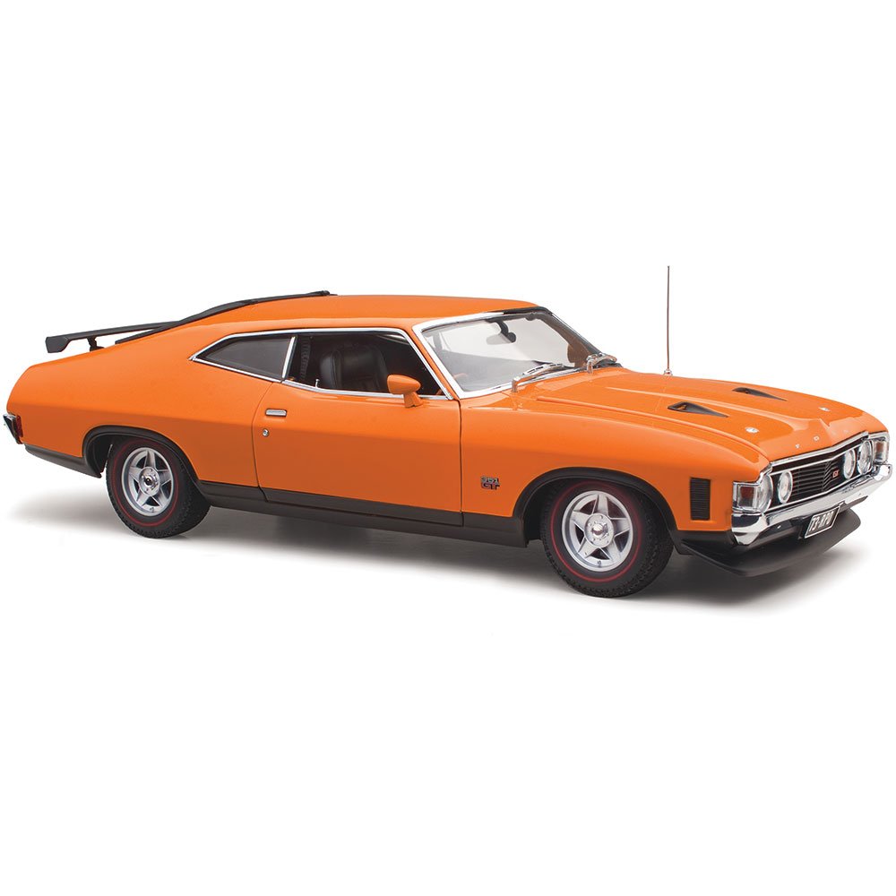 1:18 FORD XA FALCON RP083 OLD GOLD
