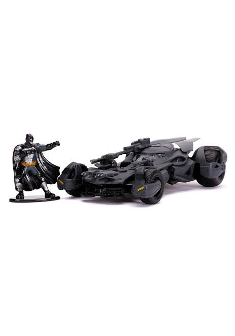 D/C 1:32 BATMAN JUSTICE LEAGUE BATMOBILE