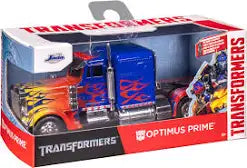 D/C 1:32 TRANSFORMER OPTIMUS PRIME