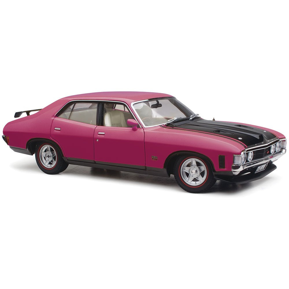 1:18 FORD XA FALCON RP083 WILD PLUM