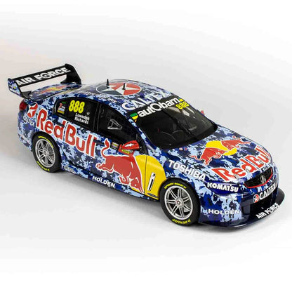1:18 HOLDEN VF RED BULL #888 2014 BATHUR