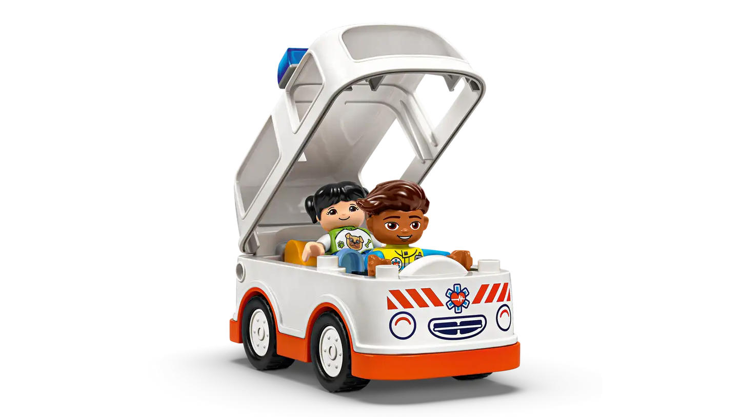 LEGO 10447 DUPLO AMBULANCE & DRIVER