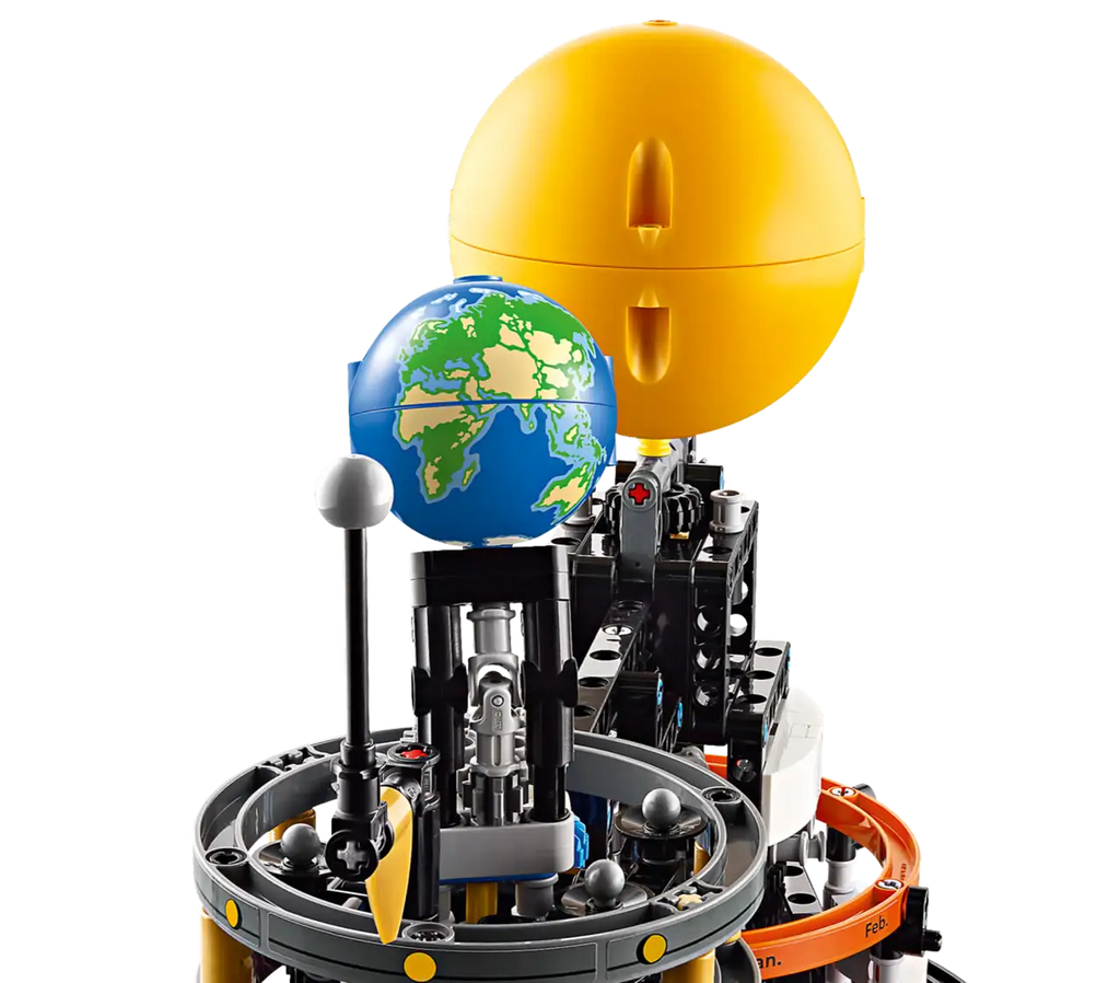 LEGO 42179 TECHNIC PLANET EARTH & MOON