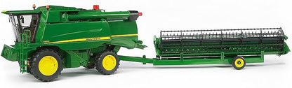 Bruder 1:16 Jd Combine Harvester