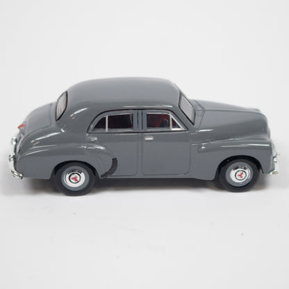 1:64 HOLDEN 48-215 FX CONVOY GREY