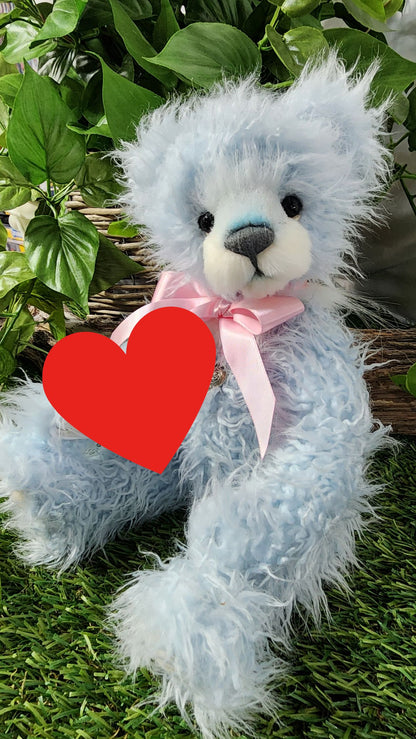 CHARLIE BEARS BLUEBERRY PIE