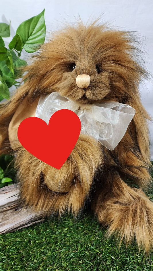 CHARLIE BEARS HONEY MOON