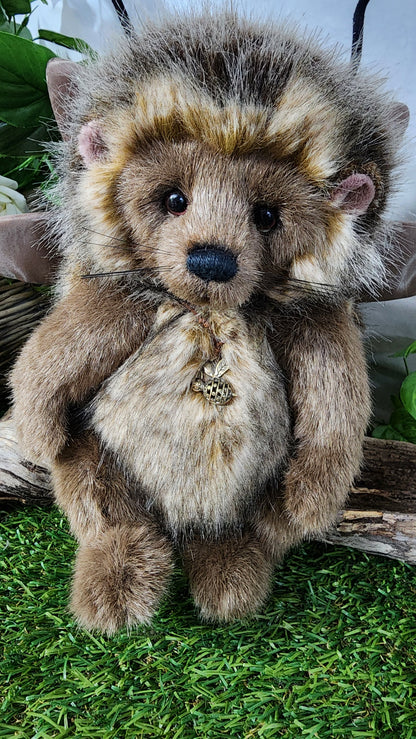 CHARLIE SIGNATURE BEAR TIZZIE WHIZIE