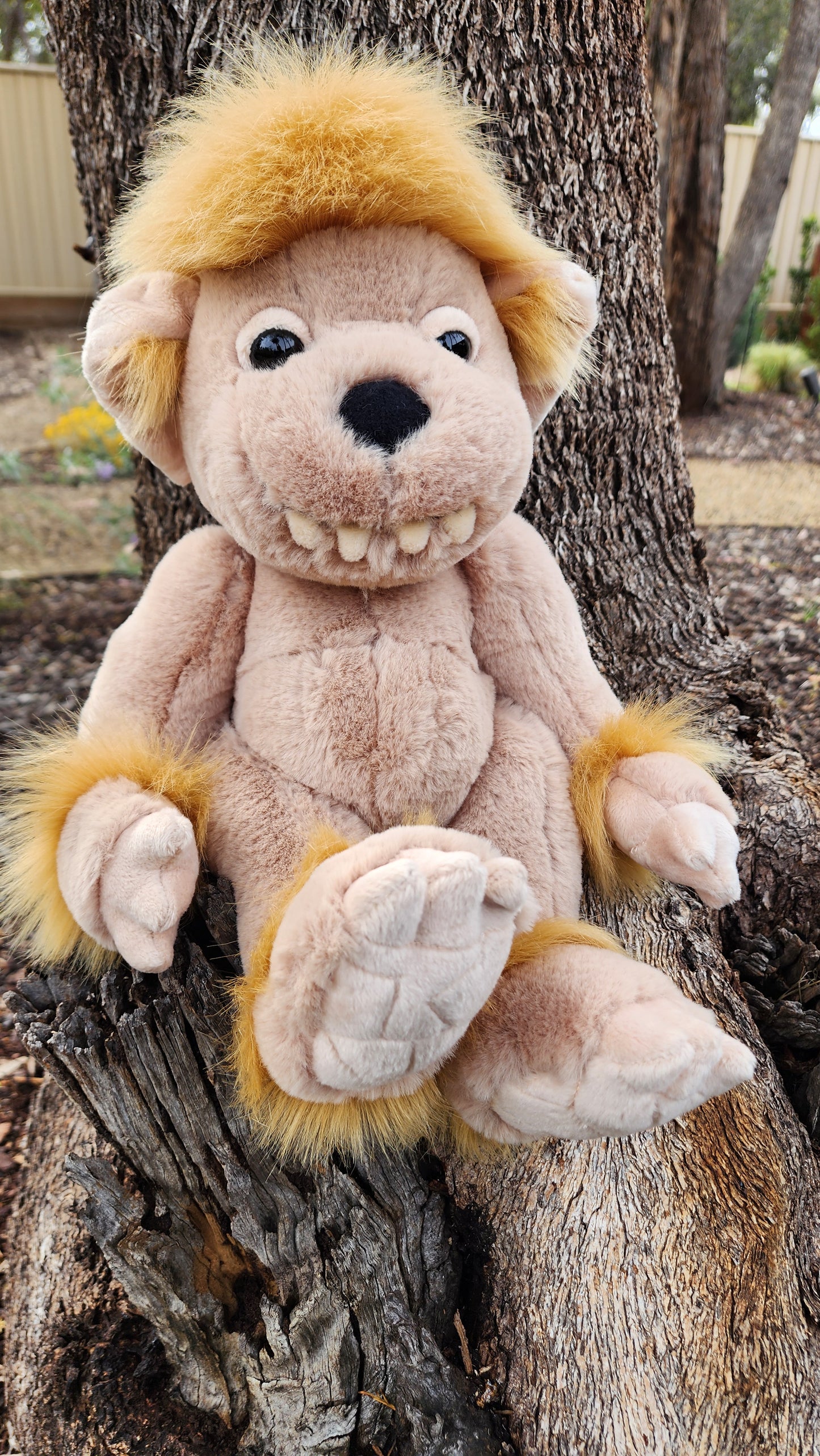 2025 CHARLIE BEARS BEARHOUSE BEDROCK