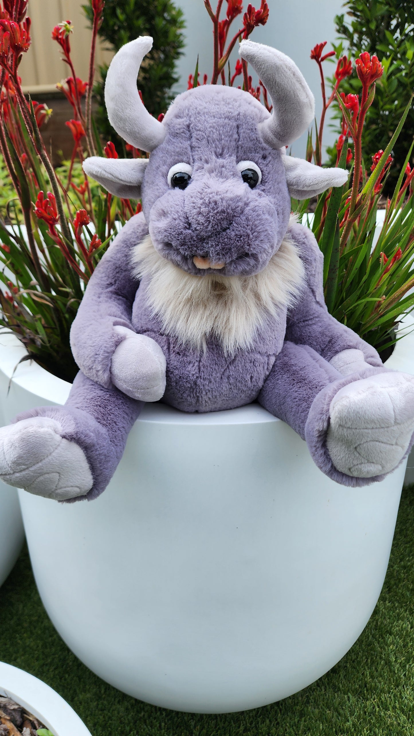 2025 CHARLIE BEARS BEARHOUSE COBBLESTONE