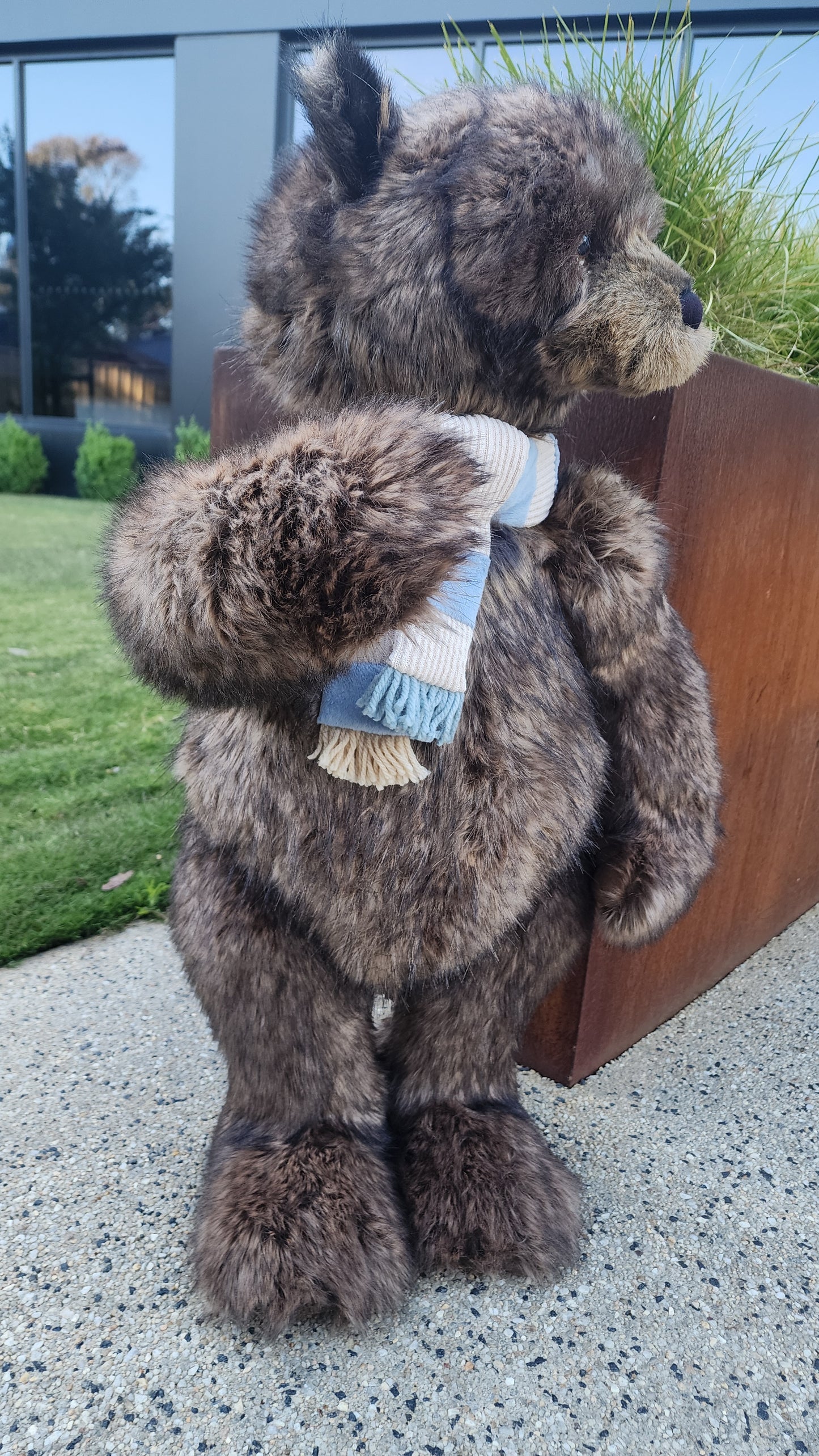 2025 CHARLIE BEARS TALLY HO