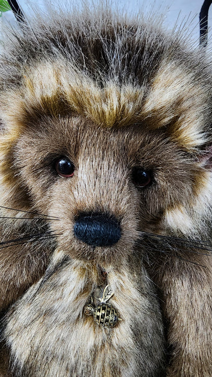 CHARLIE SIGNATURE BEAR TIZZIE WHIZIE