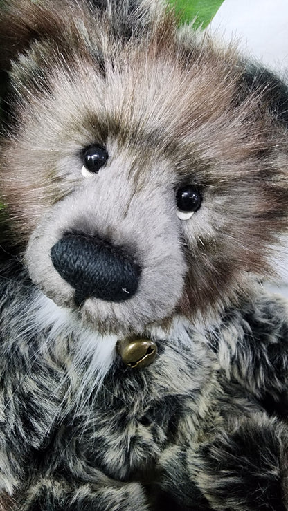 CHARLIE BEARS BIRTHDAY BEAR