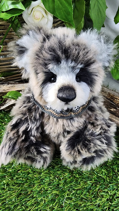 2026 ISABELLE COLLECTION PEBBLESHIRE