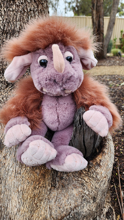 2025 CHARLIE BEARS BEARHOUSE PEBBLE