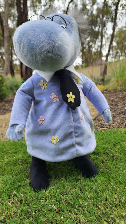 2025 CHARLIE SIGNATURE BEAR HEMULEN