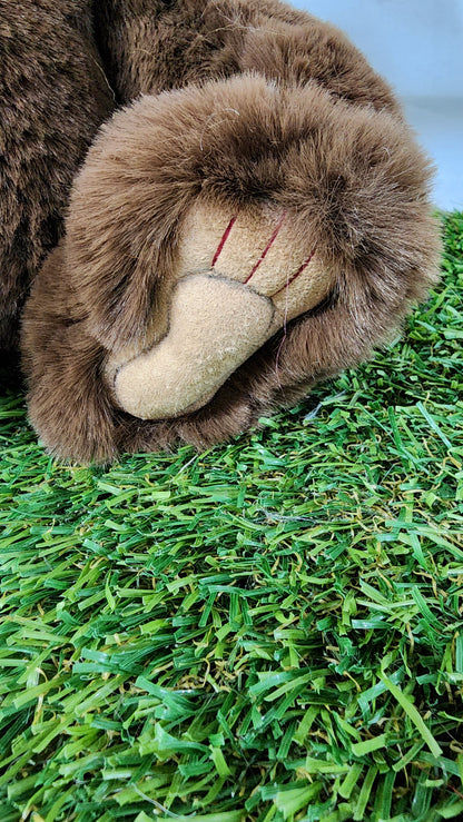 2025 CHARLIE BEARS MR BROWN