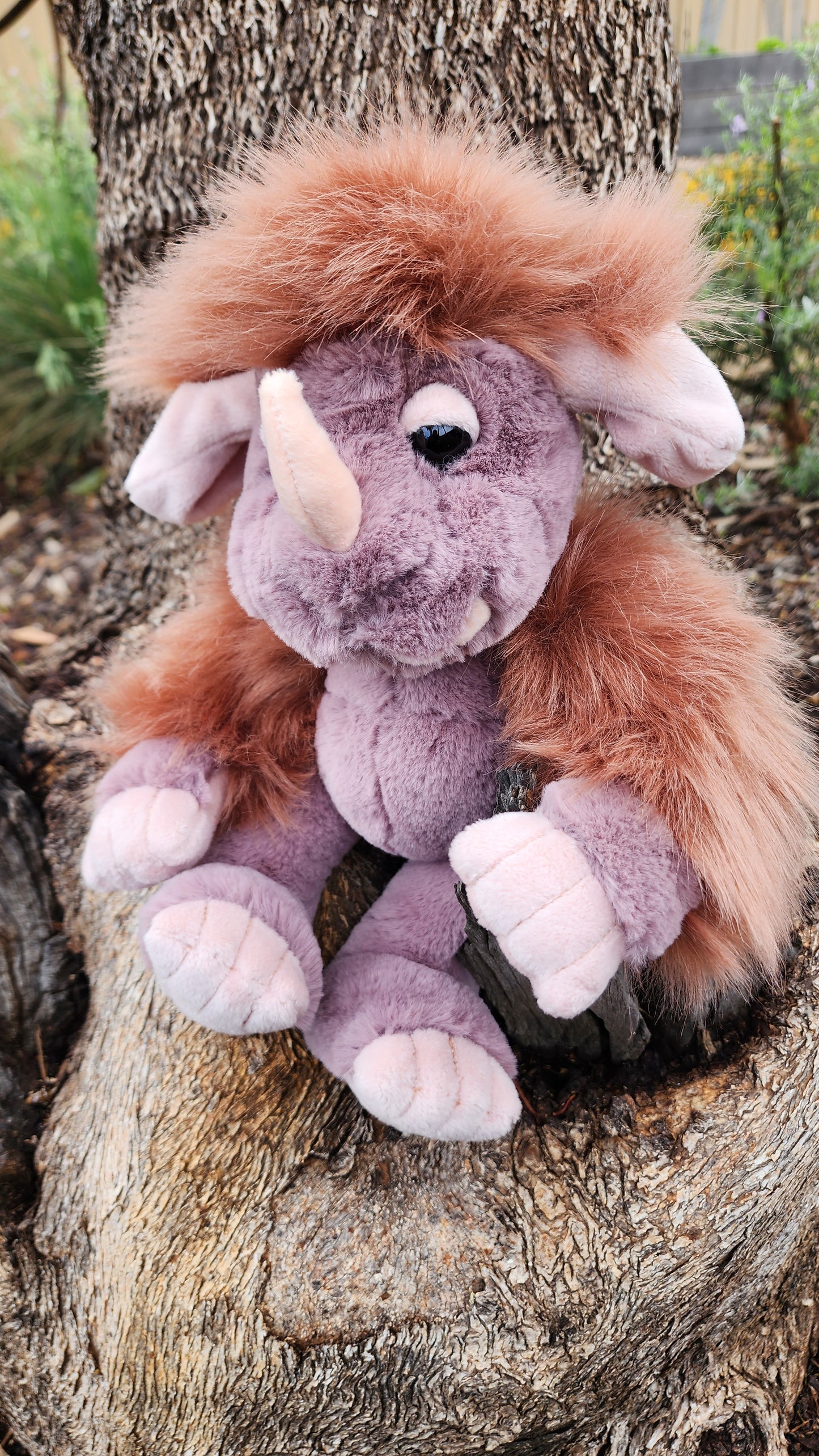 2025 CHARLIE BEARS BEARHOUSE PEBBLE