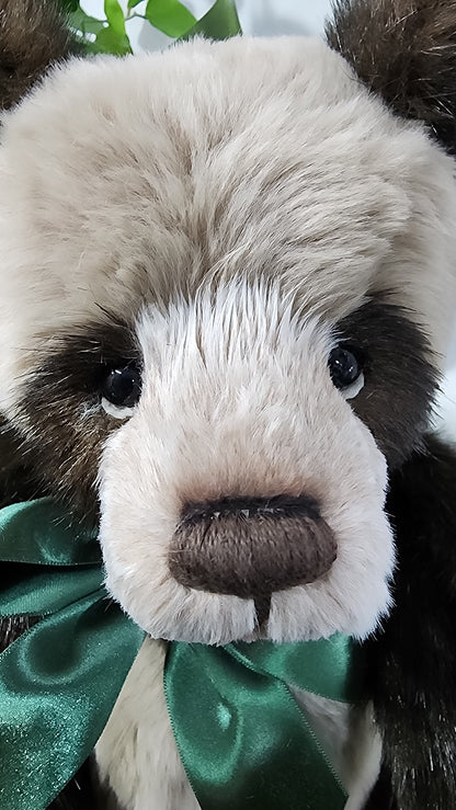 2025 CHARLIE BEARS BOTWOOD