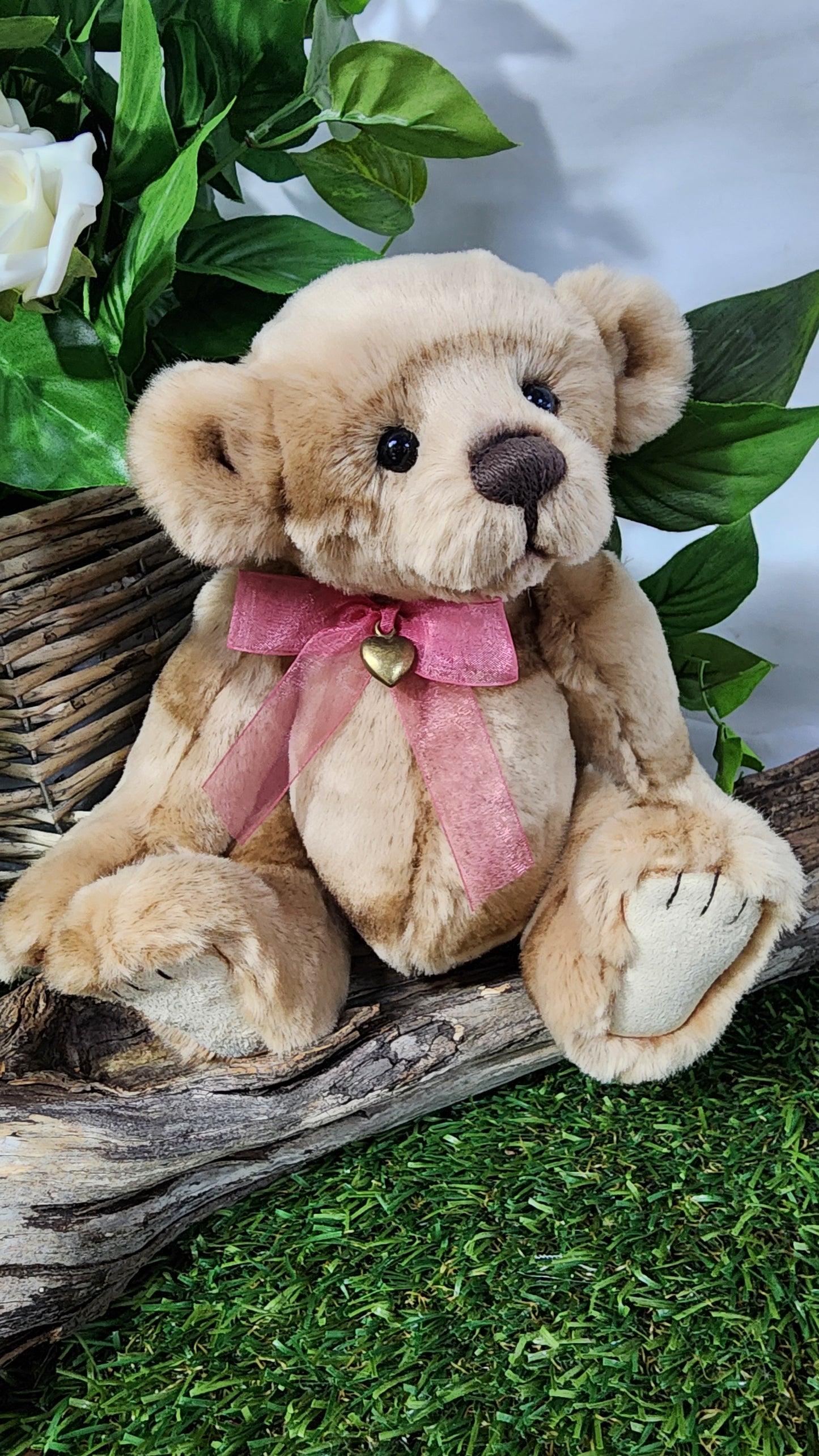 2026 CHARLIE BEAR MONA