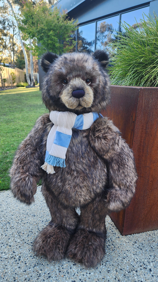 2025 CHARLIE BEARS TALLY HO