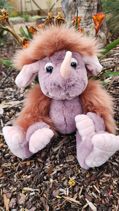 2025 CHARLIE BEARS BEARHOUSE PEBBLE