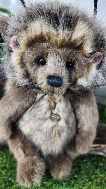 CHARLIE SIGNATURE BEAR TIZZIE WHIZIE