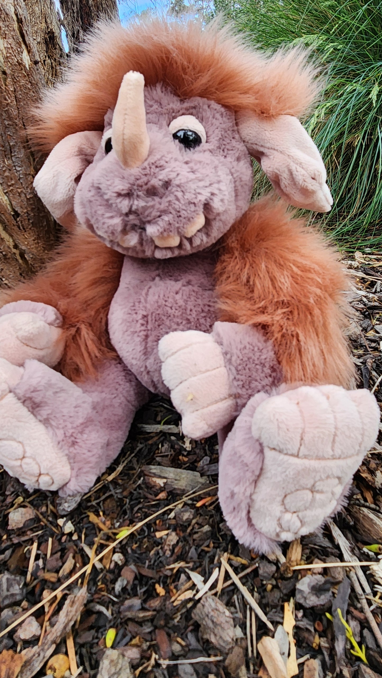 2025 CHARLIE BEARS BEARHOUSE PEBBLE