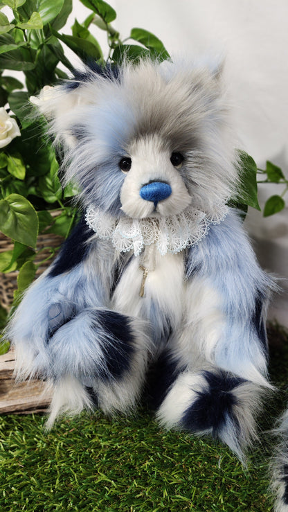 2025 CHARLIE BEARS EXCL JANINE